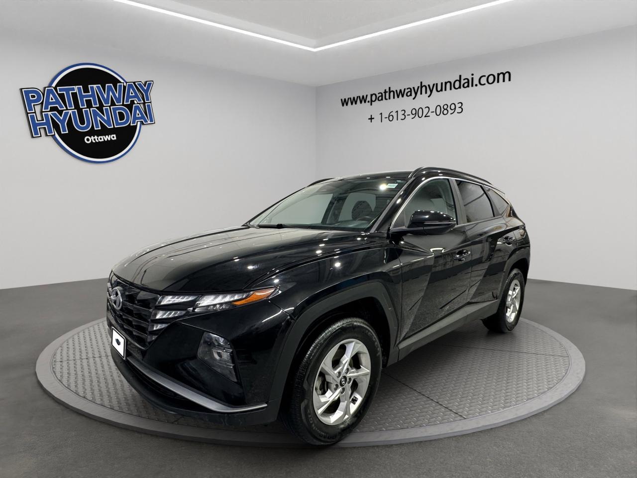 2023 Hyundai Tucson Preferred | Reverse Cam | Heated Seats Photo