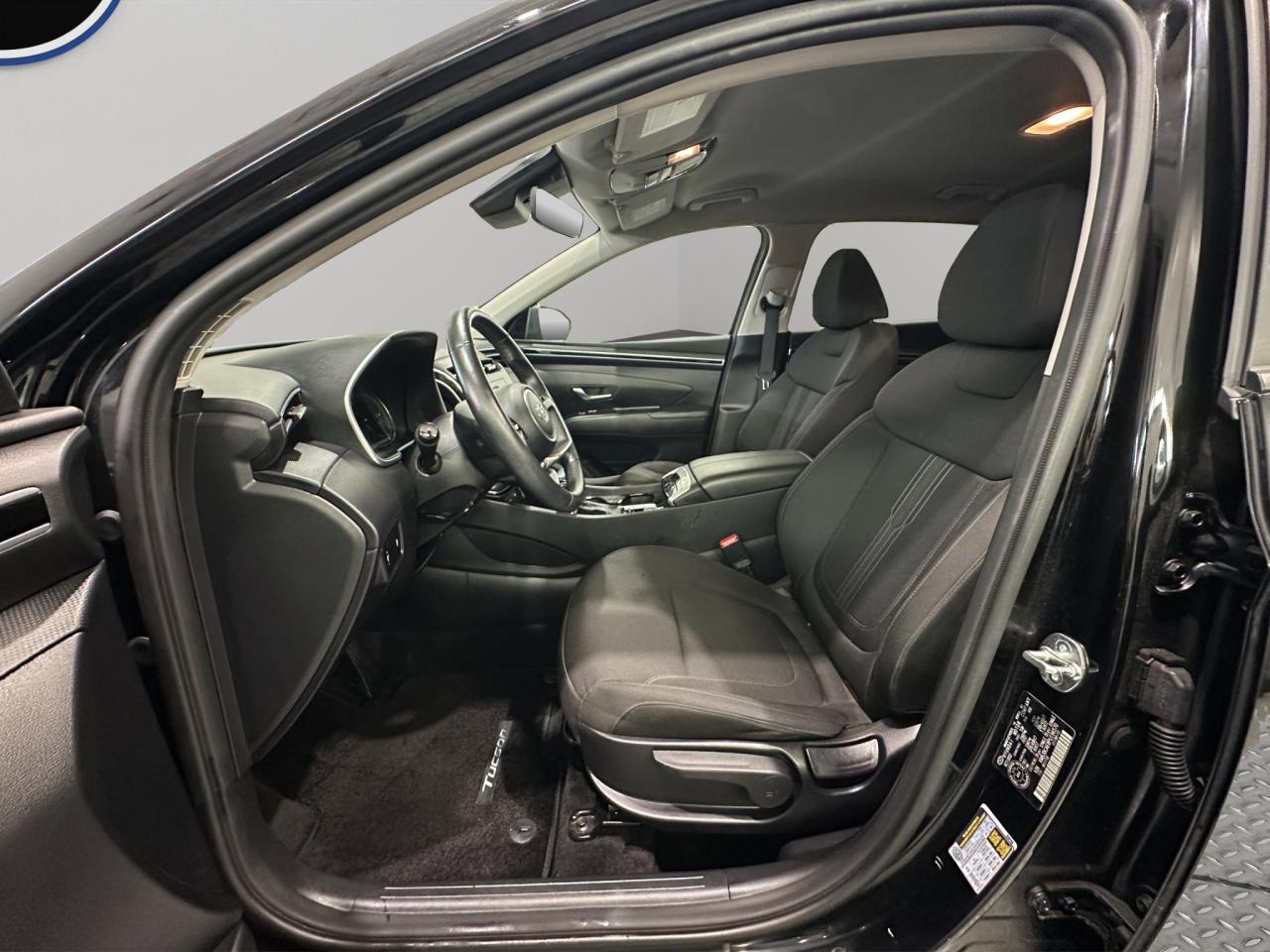 2023 Hyundai Tucson Preferred | Reverse Cam | Heated Seats Photo