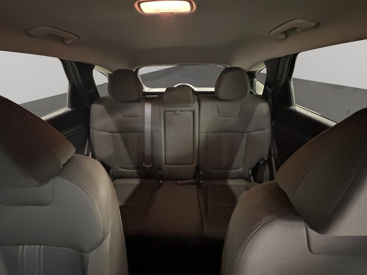 2023 Hyundai Tucson Preferred | Reverse Cam | Heated Seats Photo