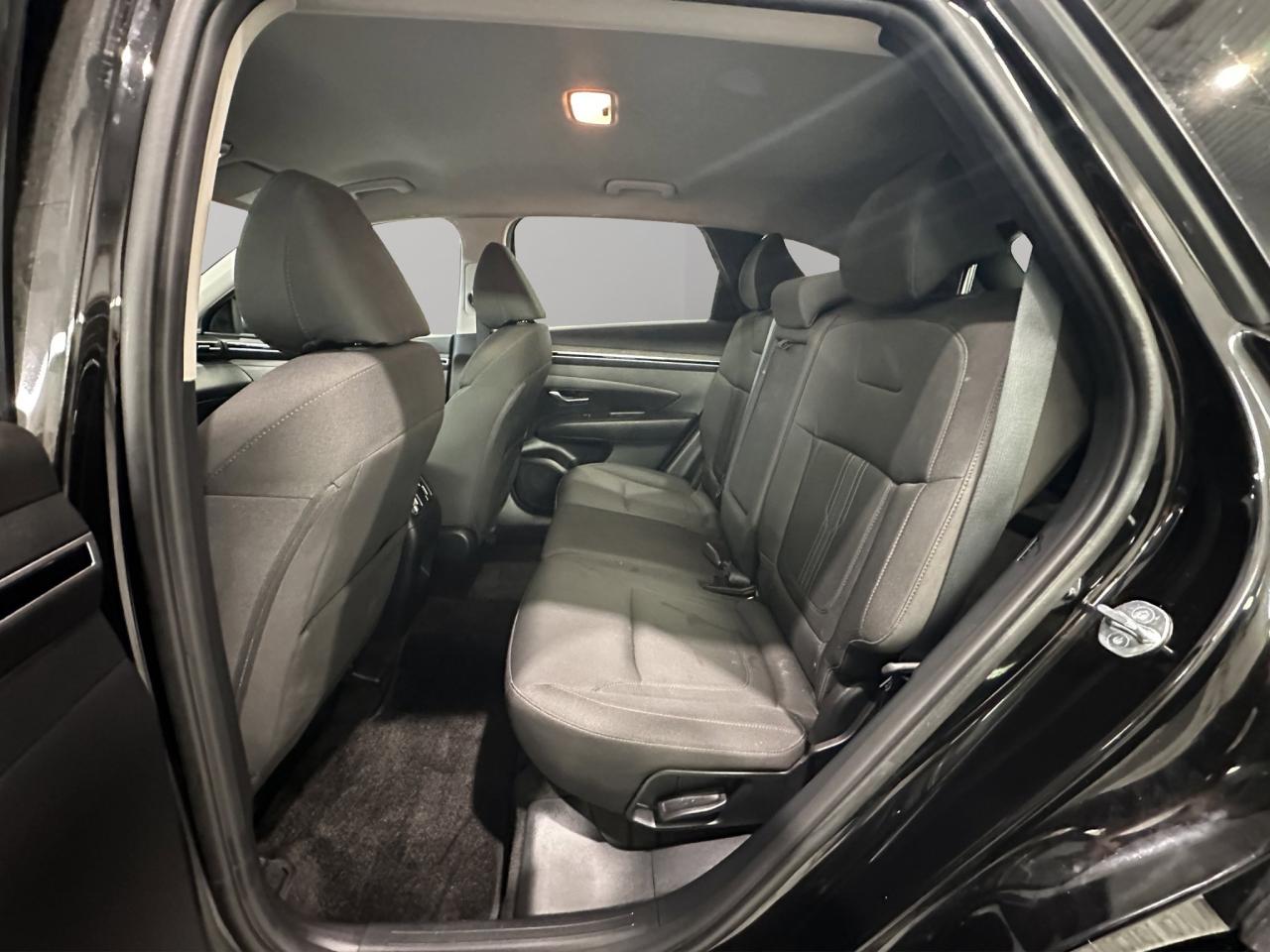 2023 Hyundai Tucson Preferred | Reverse Cam | Heated Seats Photo