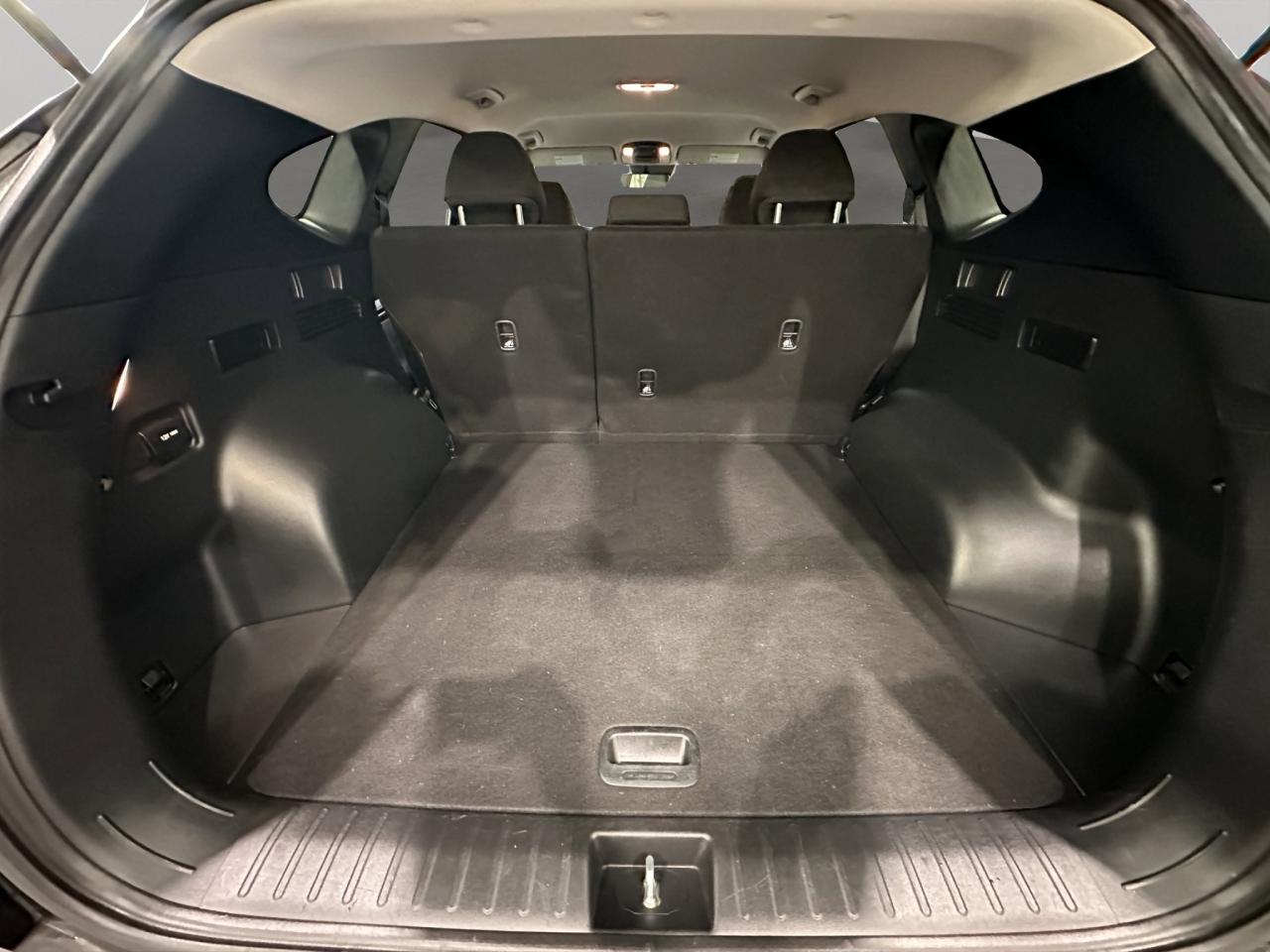 2023 Hyundai Tucson Preferred | Reverse Cam | Heated Seats Photo