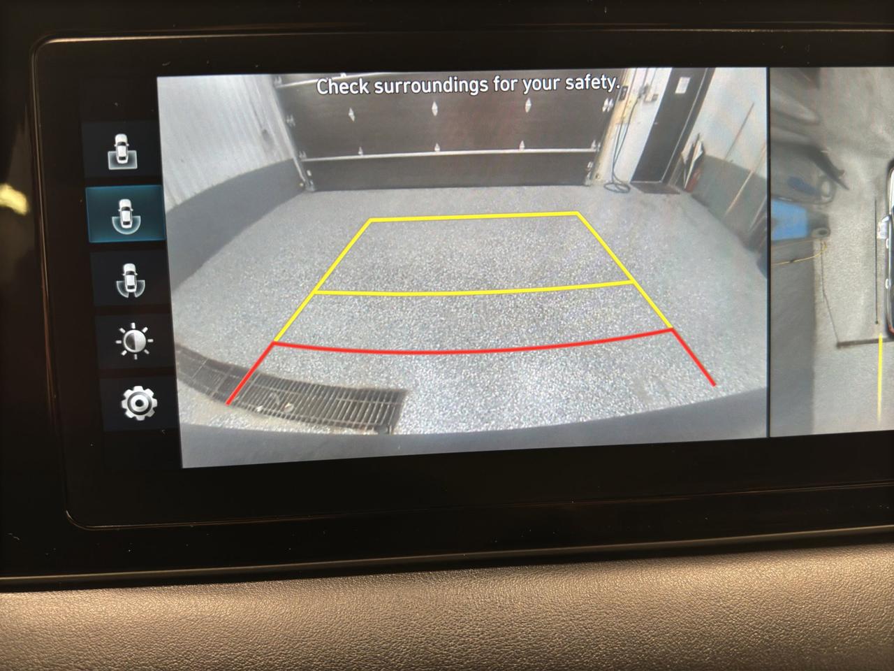 2022 Hyundai PALISADE Luxury | Reverse Cam | Heated Seats Photo