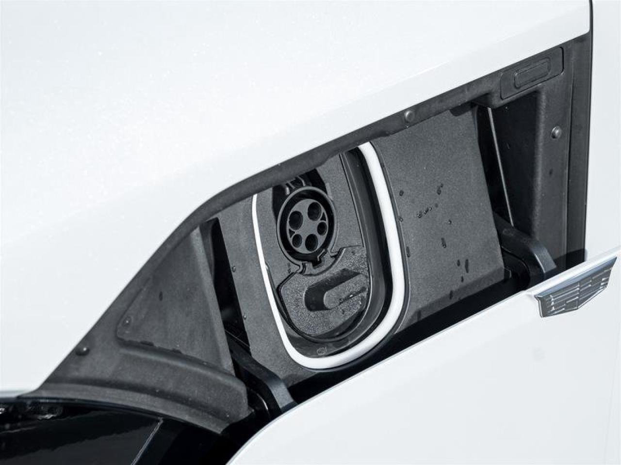 2026 Cadillac LYRIQ Sport Photo