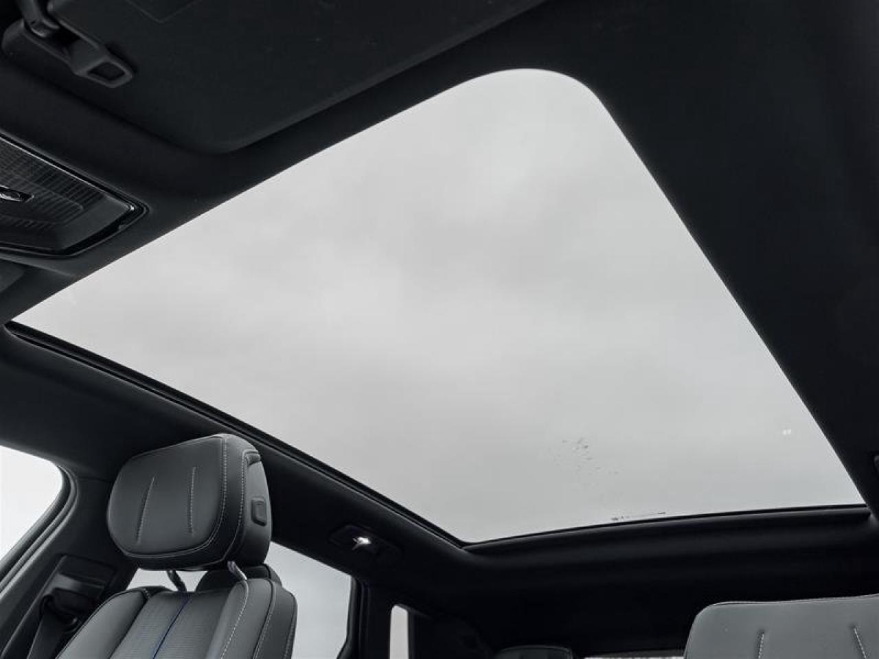 2026 Cadillac LYRIQ Sport Photo