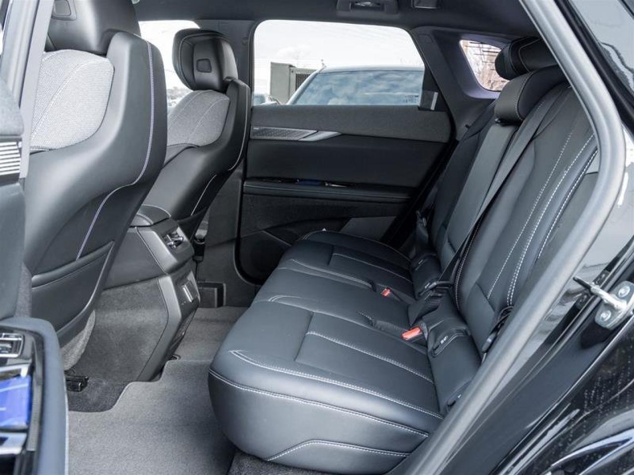 2026 Cadillac OPTIQ Sport Photo