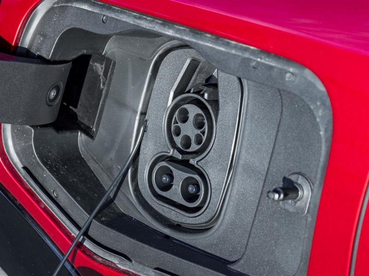 2026 Chevrolet Equinox EV RS Photo