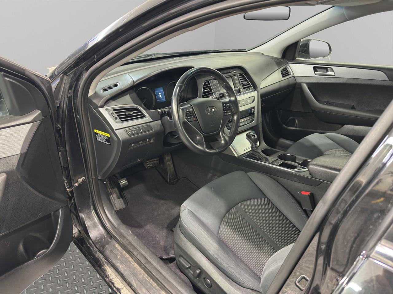 2017 Hyundai Sonata 2.4L GLS | Reverse Cam | Heated Seats Photo