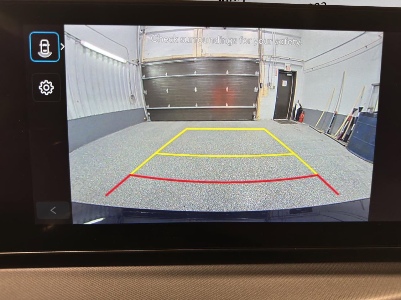 2025 Hyundai Santa Fe XRT | Reverse Cam | Heated Seats Photo