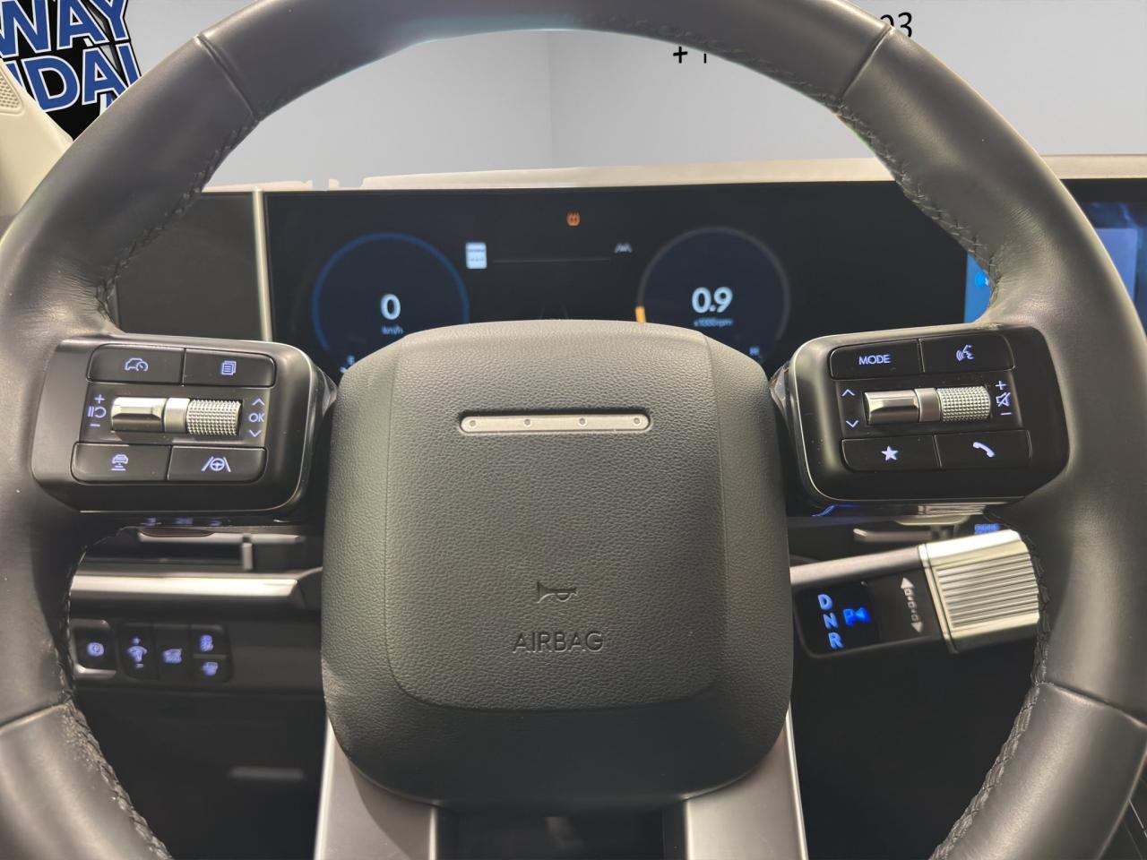 2025 Hyundai Santa Fe XRT | Reverse Cam | Heated Seats Photo