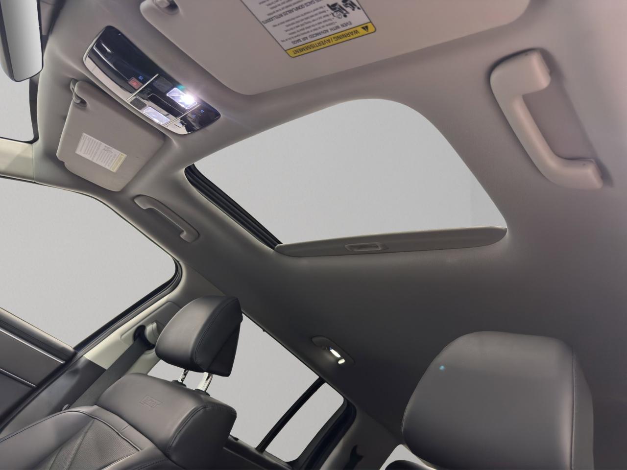 2025 Hyundai Santa Fe XRT | Reverse Cam | Heated Seats Photo