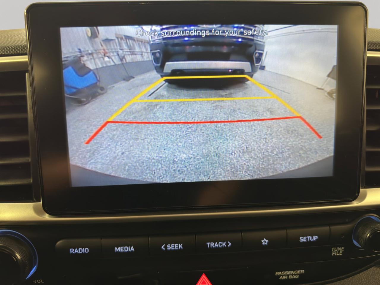 2021 Hyundai Venue Essential | Reverse Cam | Heated Seats Photo