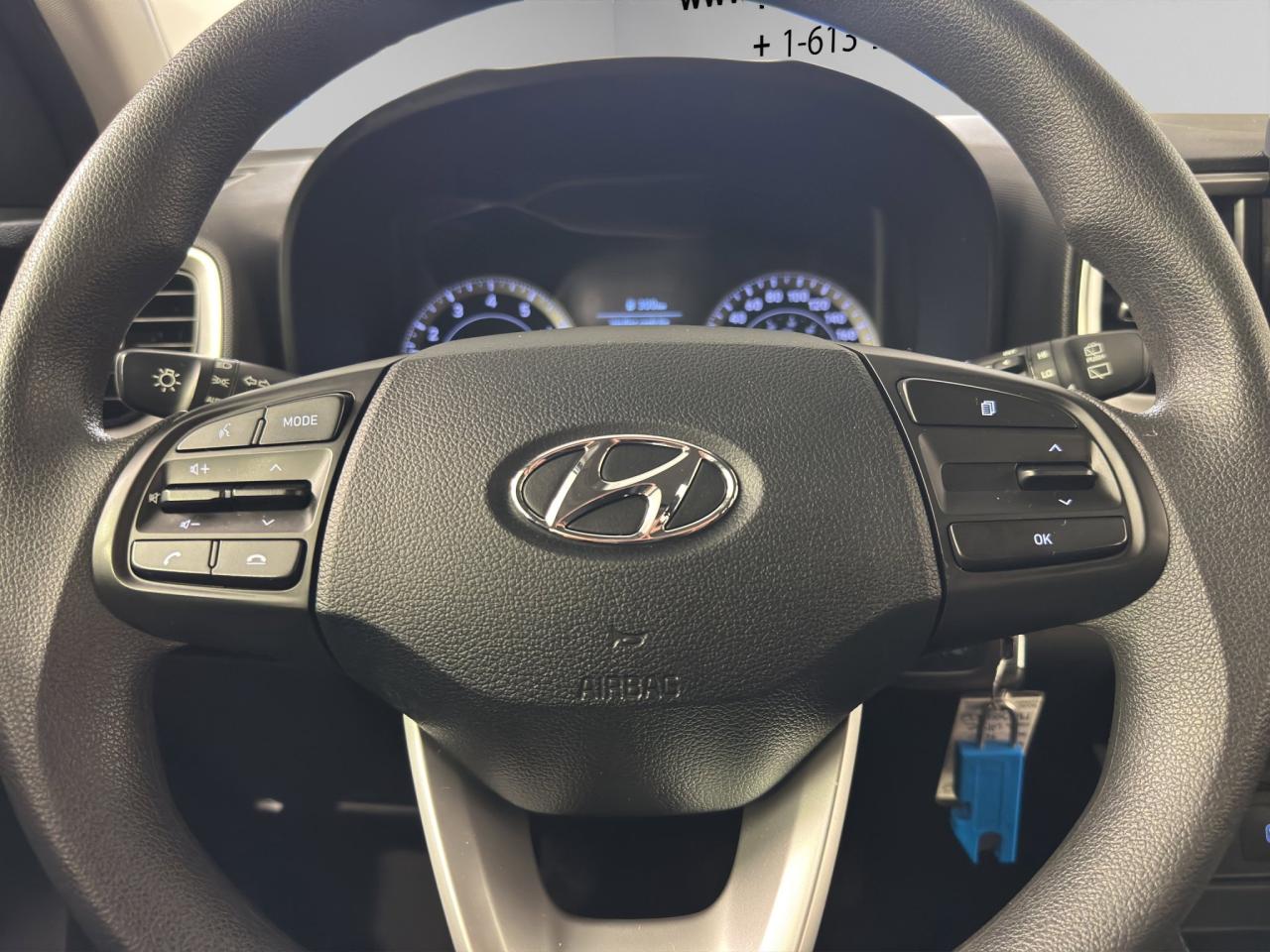 2021 Hyundai Venue Essential | Reverse Cam | Heated Seats Photo