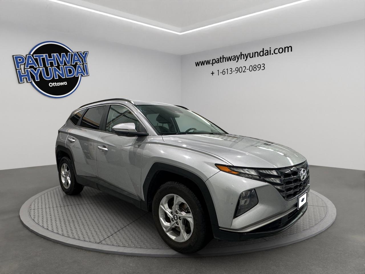 2022 Hyundai Tucson Preferred | Reverse Cam | Heated Seats Photo