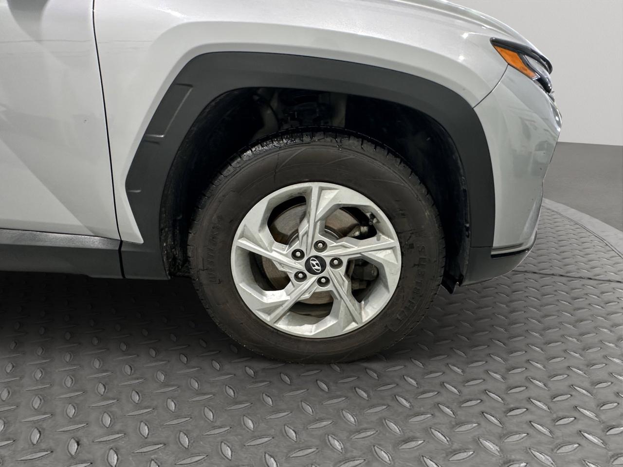 2022 Hyundai Tucson Preferred | Reverse Cam | Heated Seats Photo