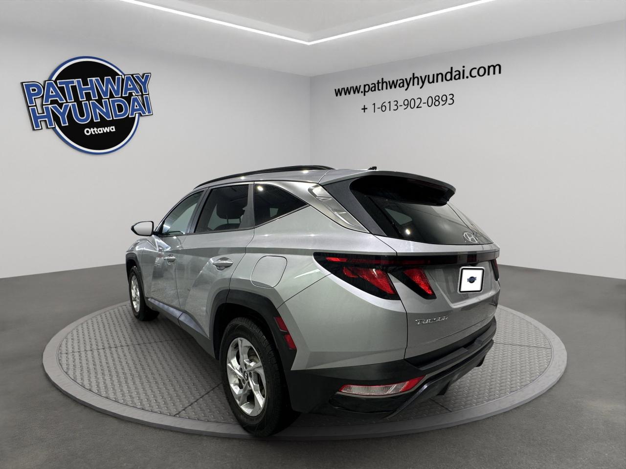 2022 Hyundai Tucson Preferred | Reverse Cam | Heated Seats Photo