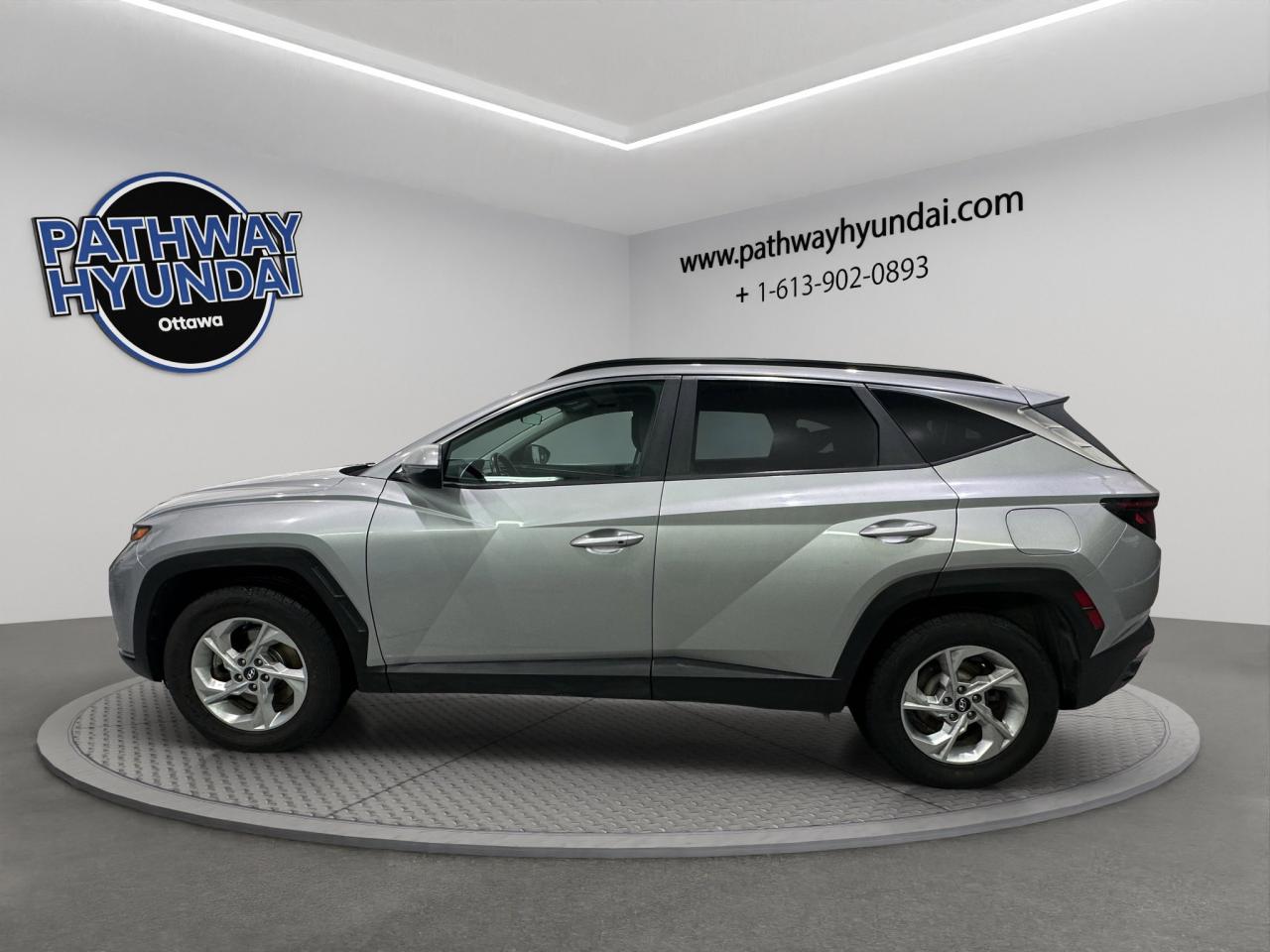 2022 Hyundai Tucson Preferred | Reverse Cam | Heated Seats Photo