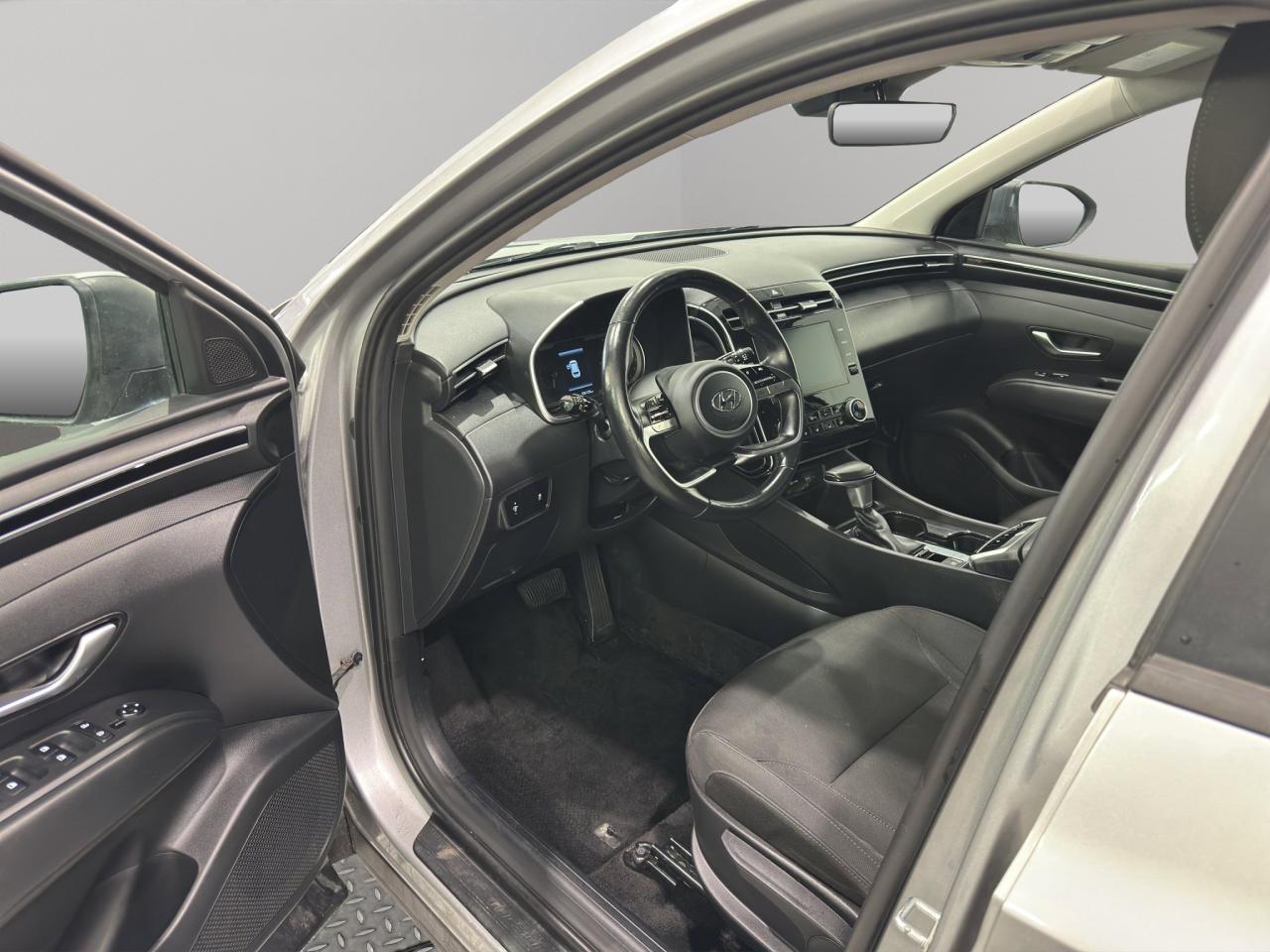 2022 Hyundai Tucson Preferred | Reverse Cam | Heated Seats Photo