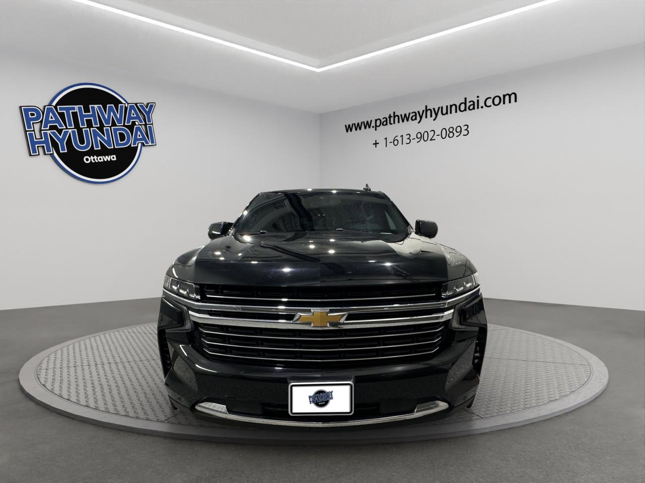 2023 Chevrolet Suburban LT | Reverse Cam | Heated Seats Photo