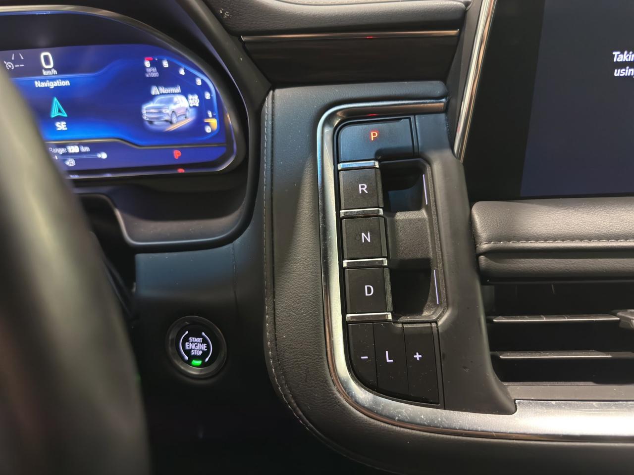 2023 Chevrolet Suburban LT | Reverse Cam | Heated Seats Photo