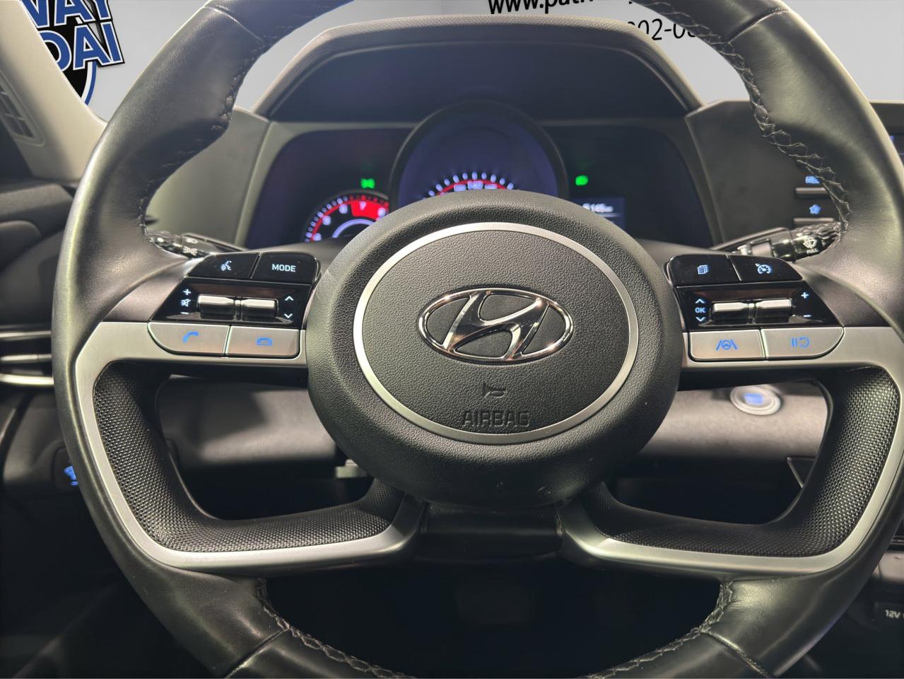 2021 Hyundai Elantra Preferred | Reverse Cam | Heated Seats Photo