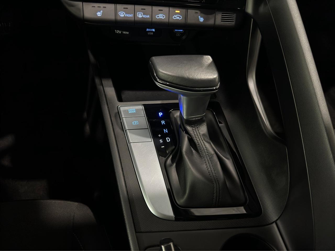 2021 Hyundai Elantra Preferred | Reverse Cam | Heated Seats Photo