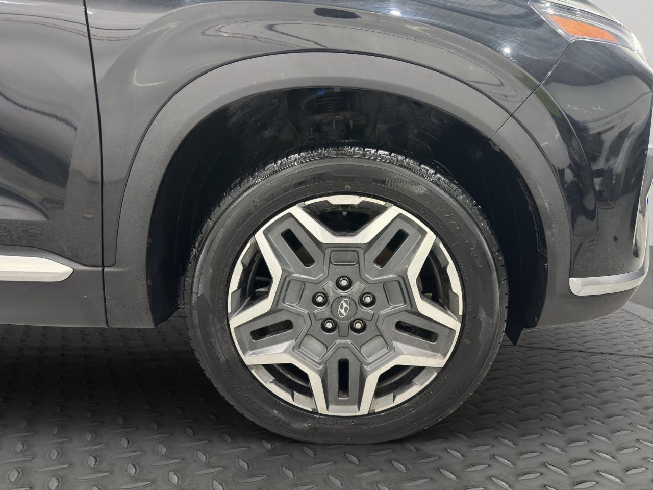 2022 Hyundai Santa Fe Plug-In Hybrid Luxury | Reverse Cam | Heated Seats Photo