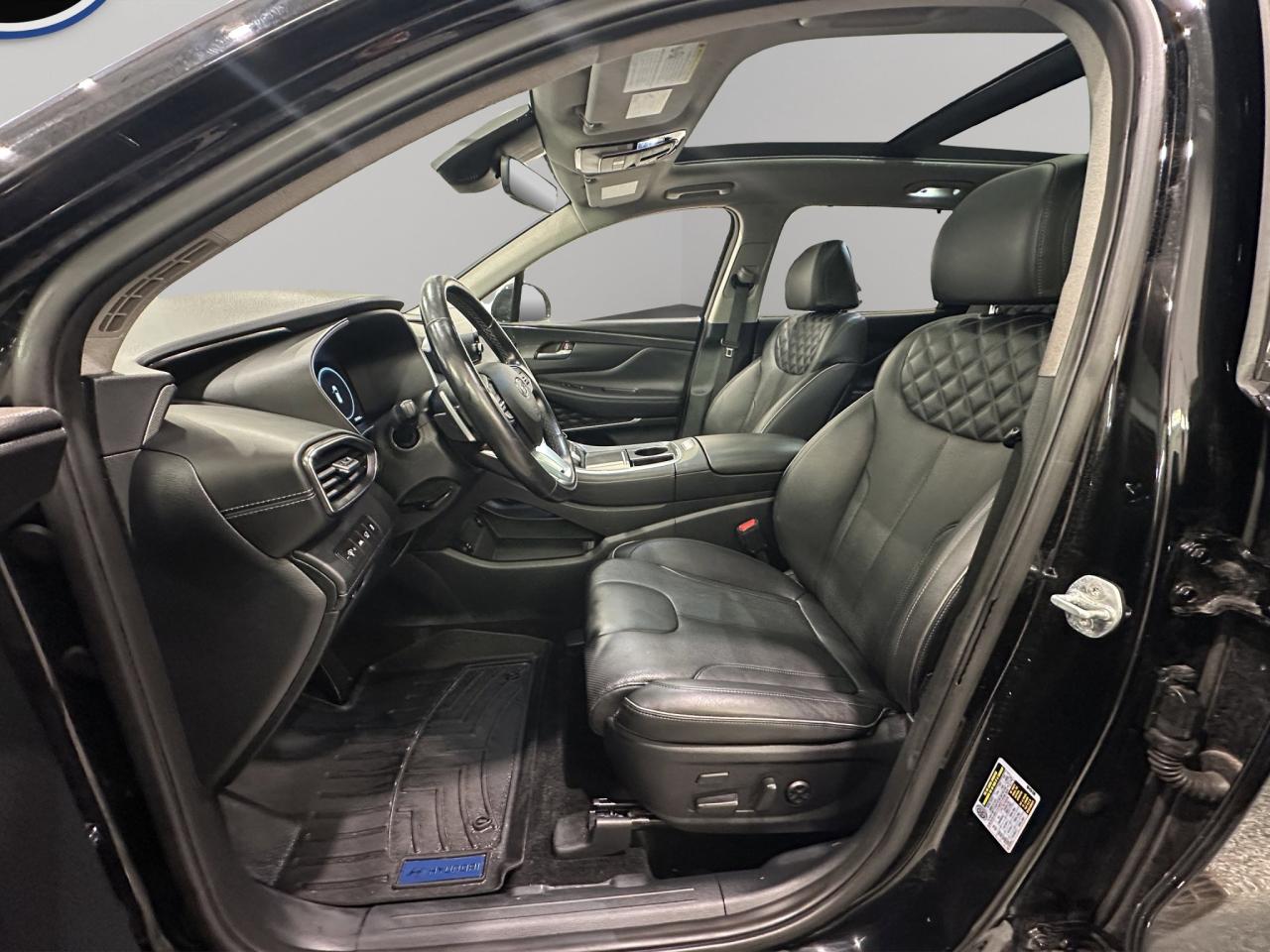 2022 Hyundai Santa Fe Plug-In Hybrid Luxury | Reverse Cam | Heated Seats Photo