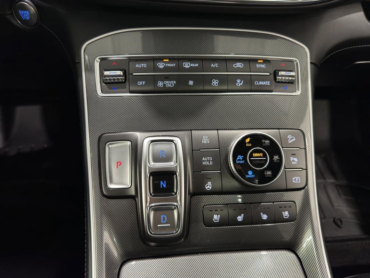 2022 Hyundai Santa Fe Plug-In Hybrid Luxury | Reverse Cam | Heated Seats Photo