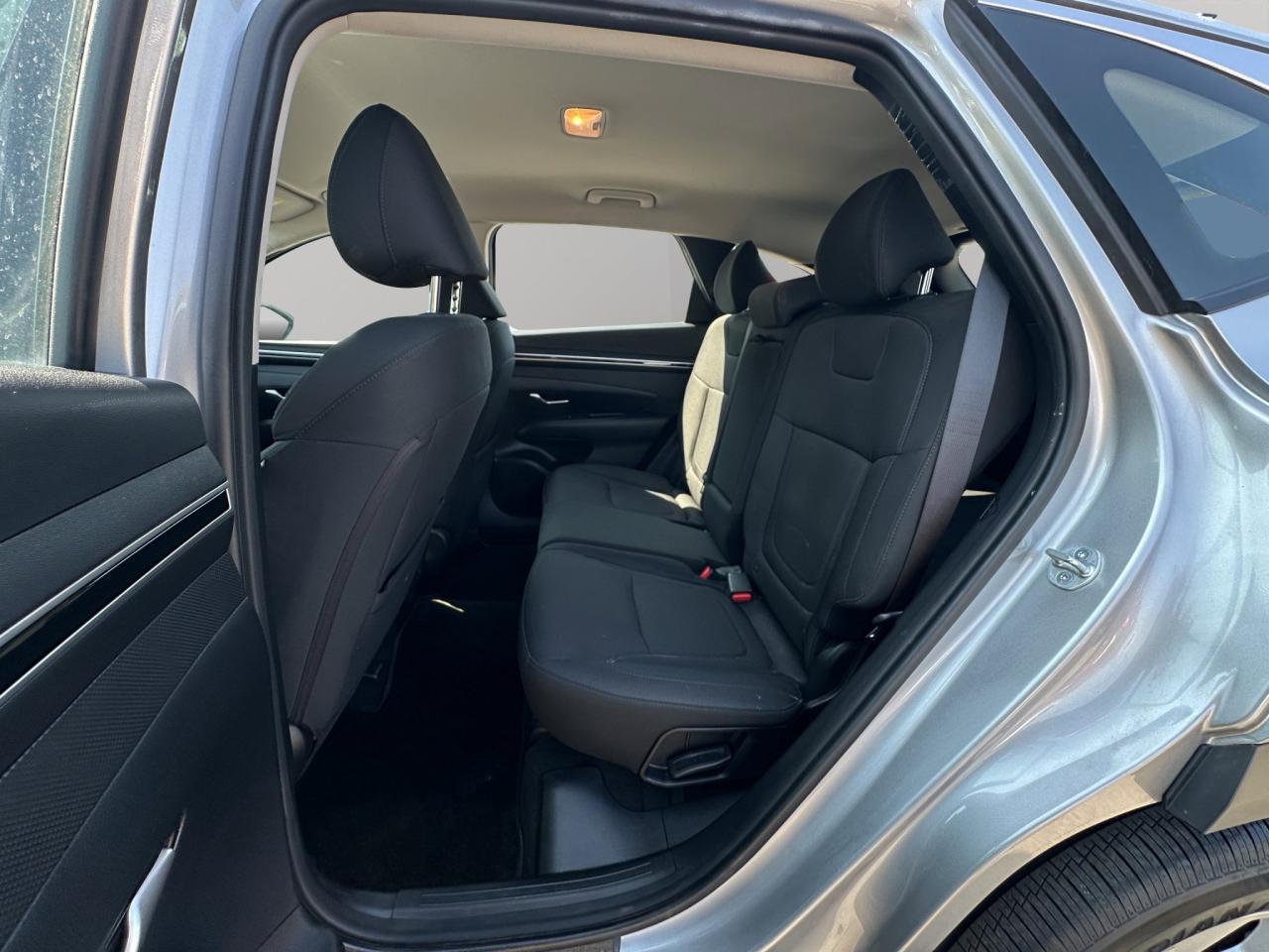 2023 Hyundai Tucson Essential | Reverse Cam | Heated Seats Photo