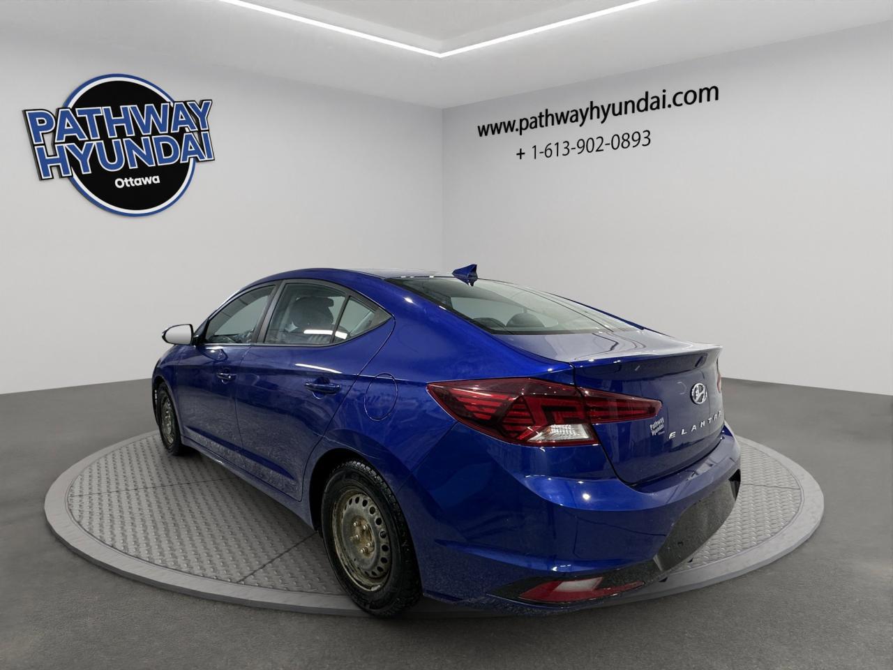 2020 Hyundai Elantra Preferred | Reverse Cam | Heated Seats Photo