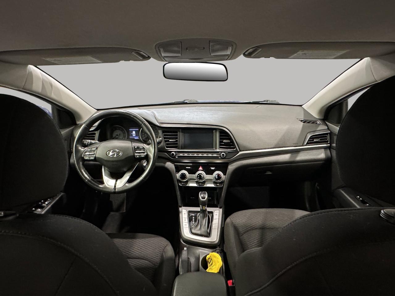 2020 Hyundai Elantra Preferred | Reverse Cam | Heated Seats Photo