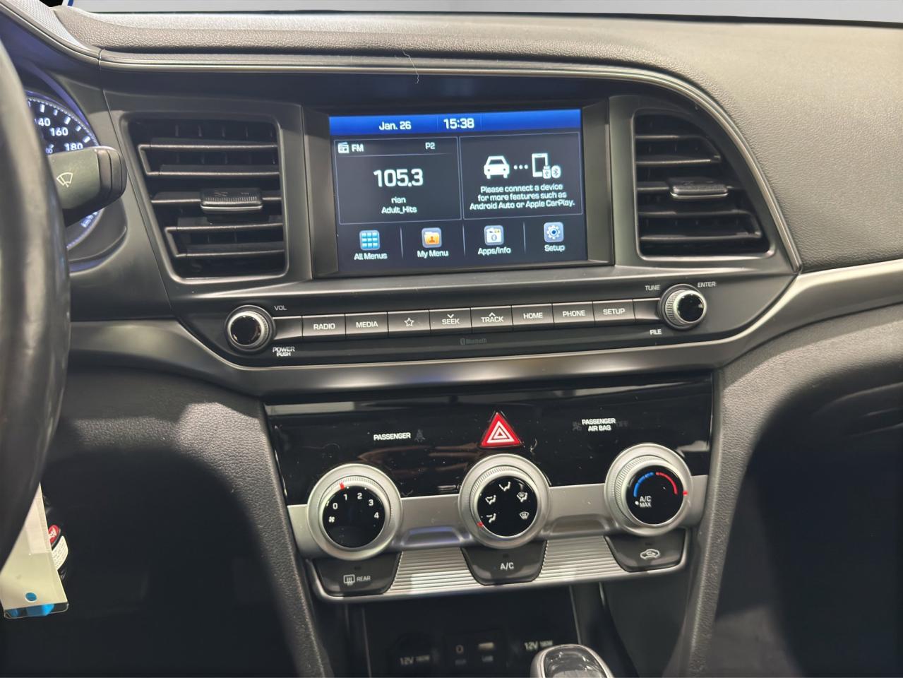 2020 Hyundai Elantra Preferred | Reverse Cam | Heated Seats Photo