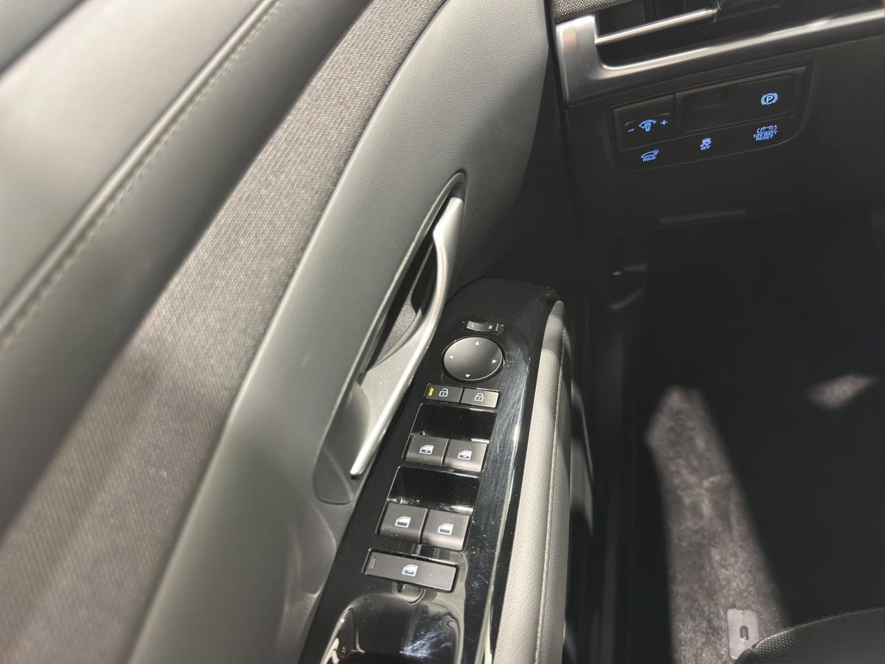 2026 Hyundai Tucson Hybrid Ultimate | Reverse Cam | Sunroof Photo