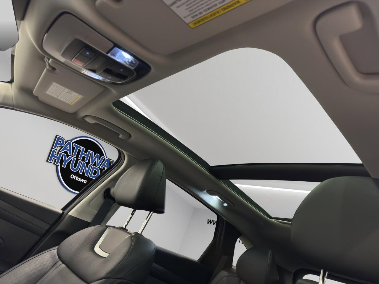 2026 Hyundai Tucson Hybrid Ultimate | Reverse Cam | Sunroof Photo