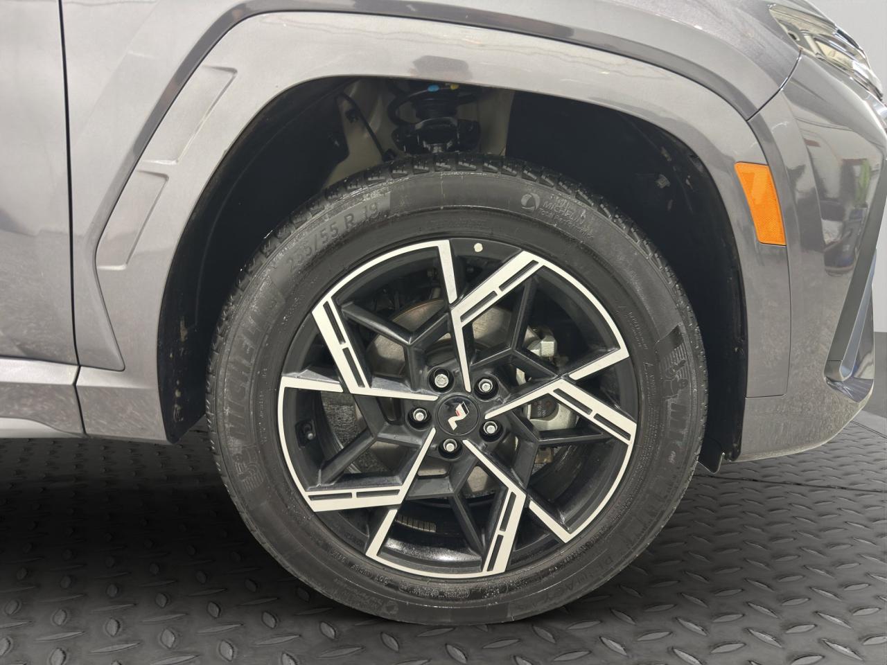 2025 Hyundai Tucson Hybrid N-Line | Reverse Cam | Heated Seats Photo