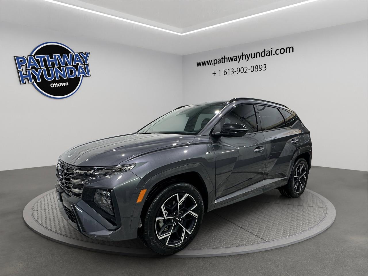 2025 Hyundai Tucson Hybrid N-Line | Reverse Cam | Heated Seats Photo