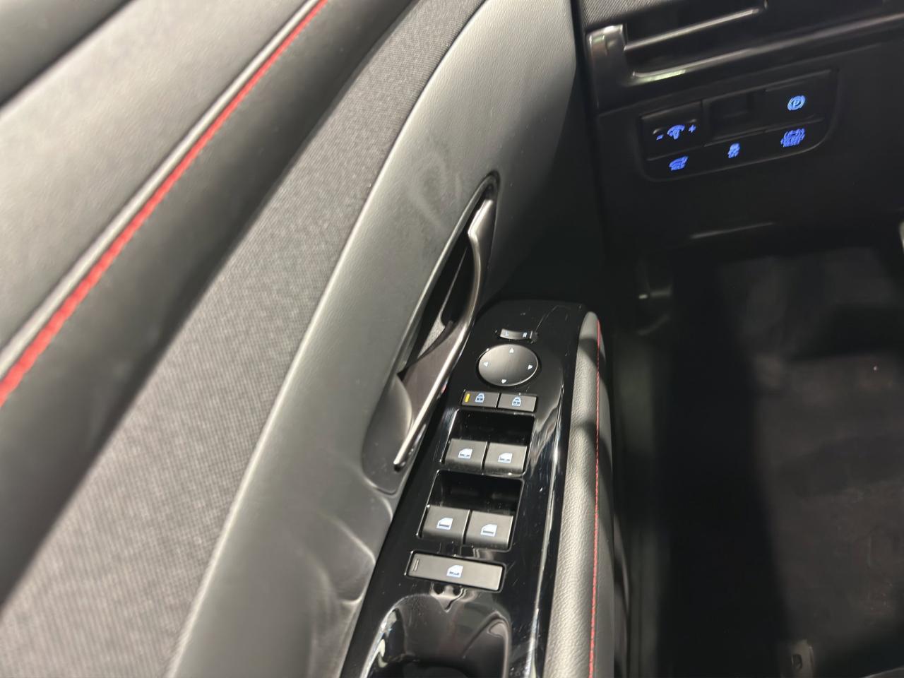 2025 Hyundai Tucson Hybrid N-Line | Reverse Cam | Heated Seats Photo