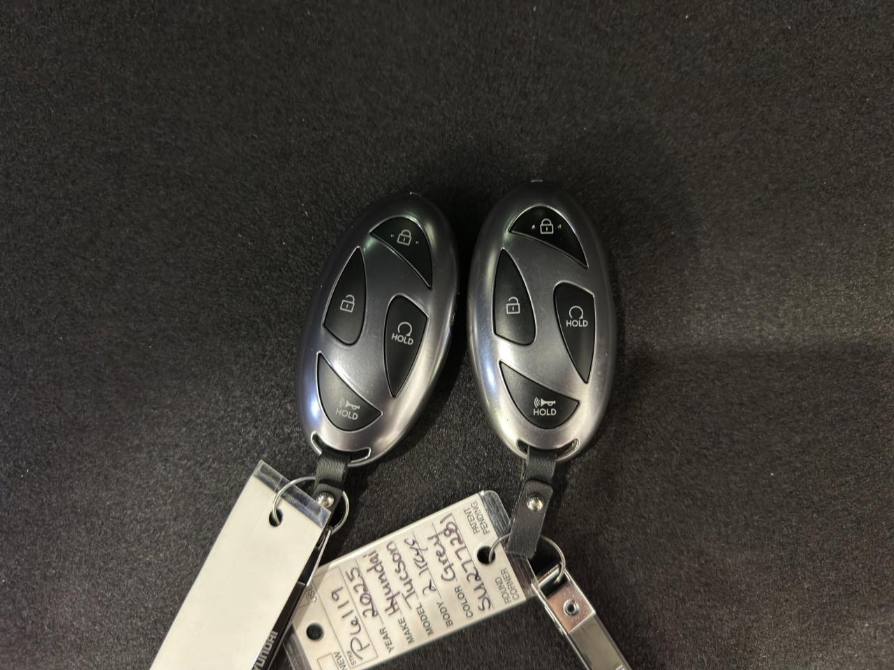 2025 Hyundai Tucson Hybrid N-Line | Reverse Cam | Heated Seats Photo