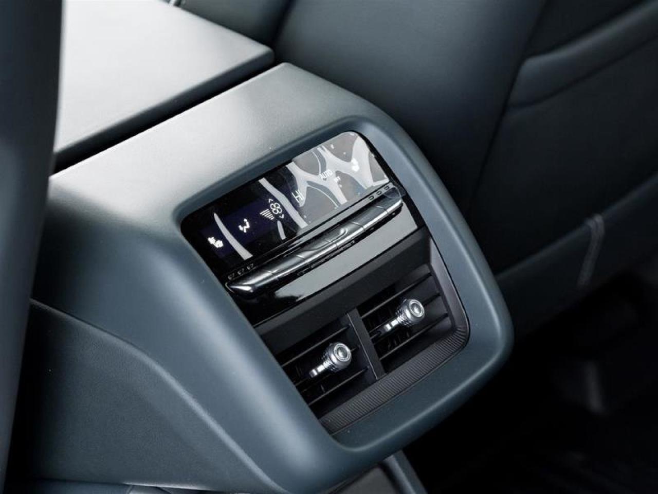 2026 Cadillac LYRIQ Signature Luxury Photo