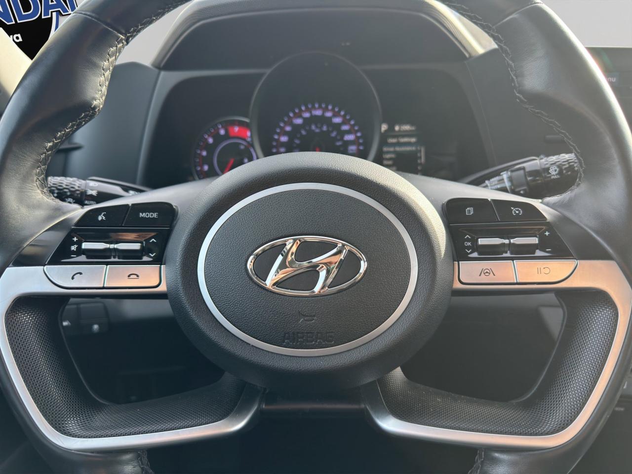 2023 Hyundai Elantra Preferred | Reverse Cam | Heated Seats Photo