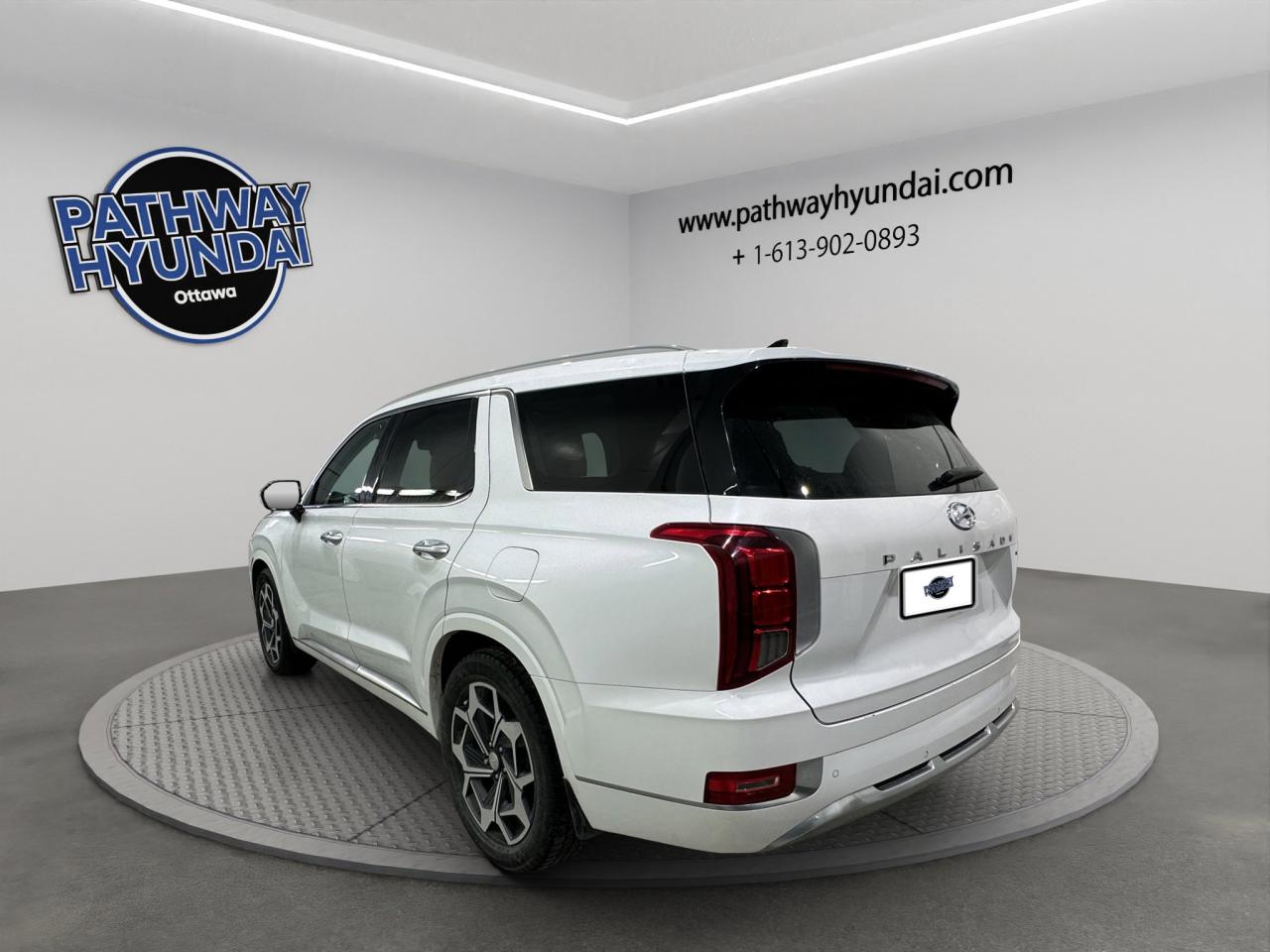 2022 Hyundai PALISADE Ultimate Calligraphy | Reverse Cam | Heated Seats Photo