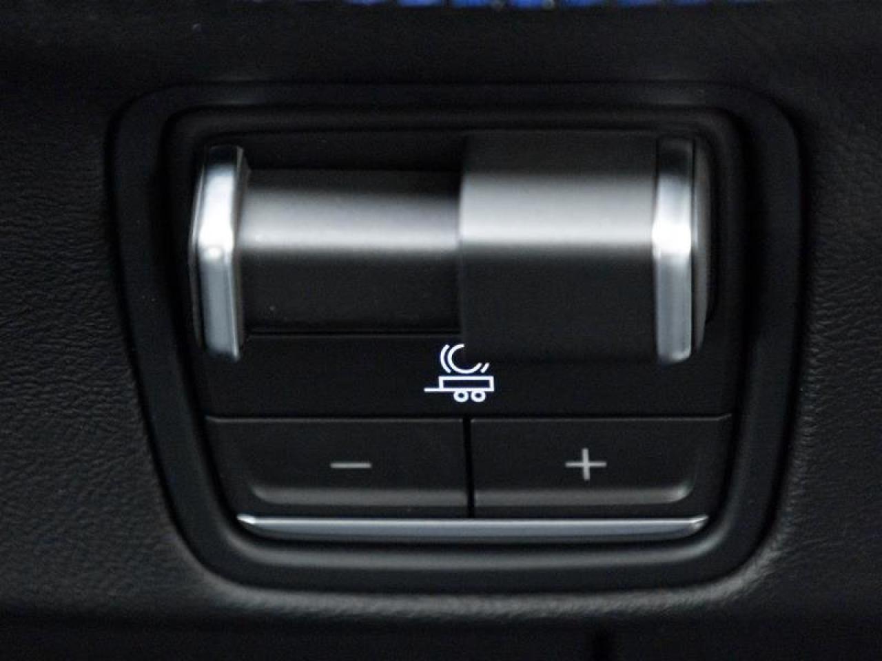 2026 Cadillac Escalade IQ Luxury Photo