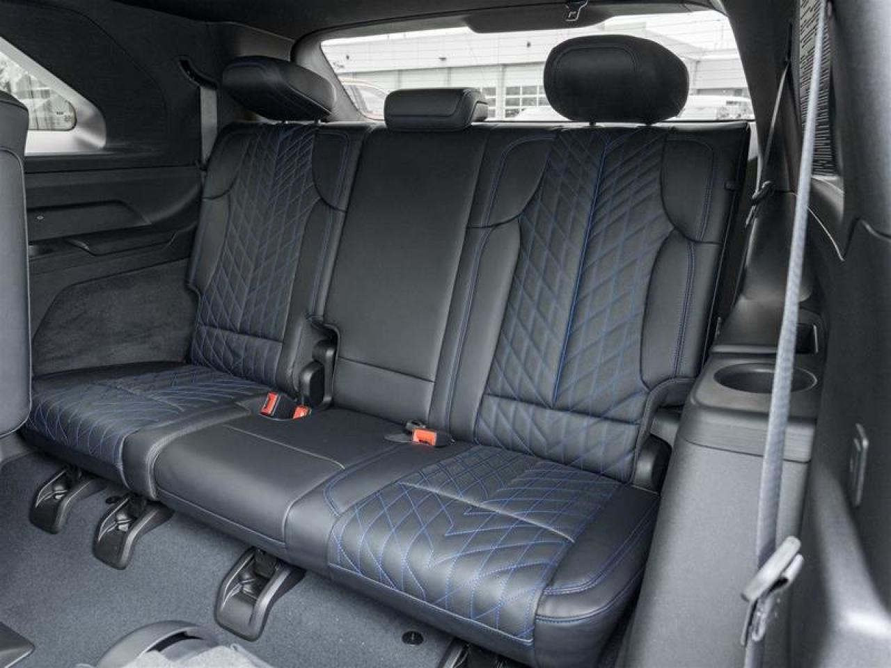 2026 Cadillac Escalade IQ Luxury Photo