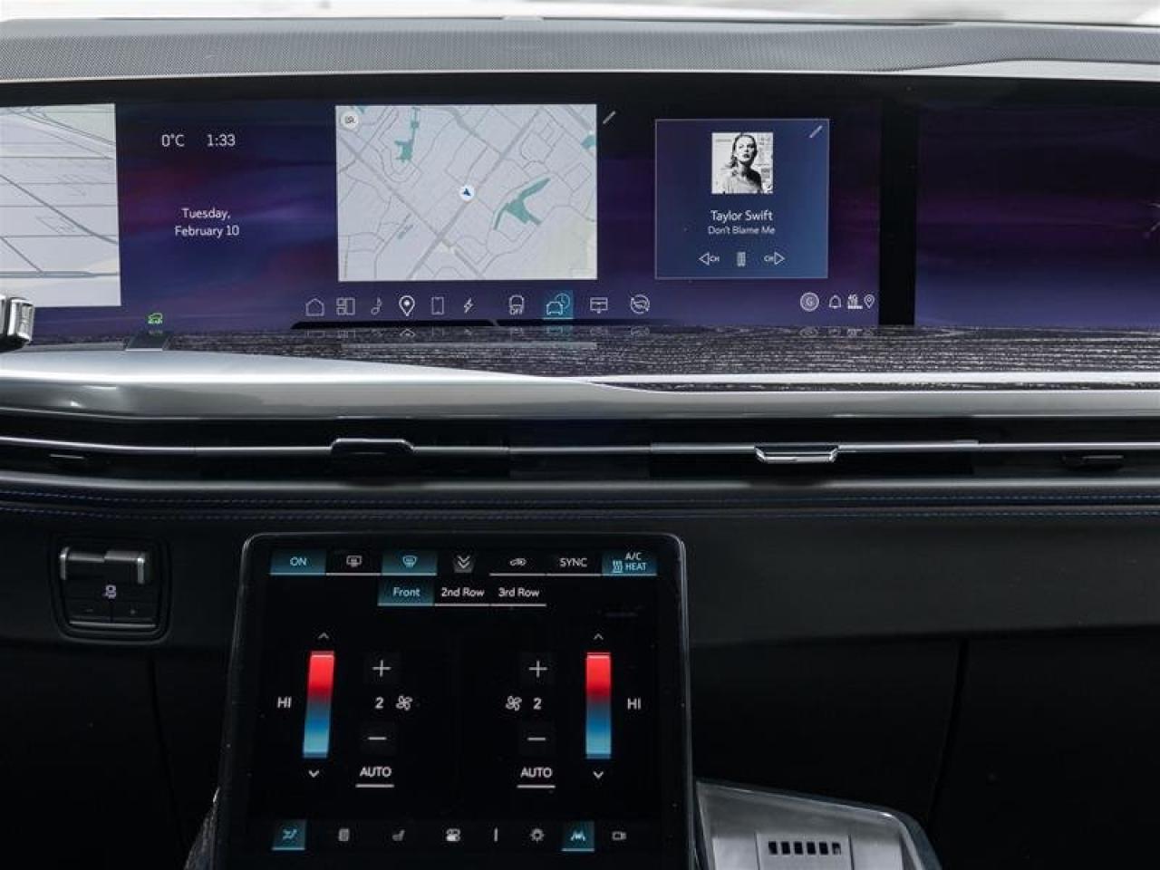 2026 Cadillac Escalade IQ Luxury Photo