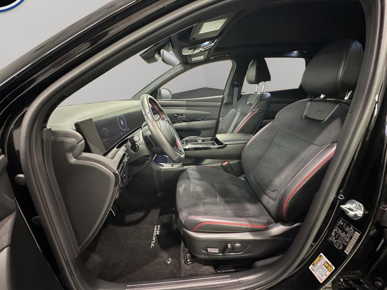 2025 Hyundai Tucson Hybrid N-Line | Reverse Cam | Heated Seats Photo