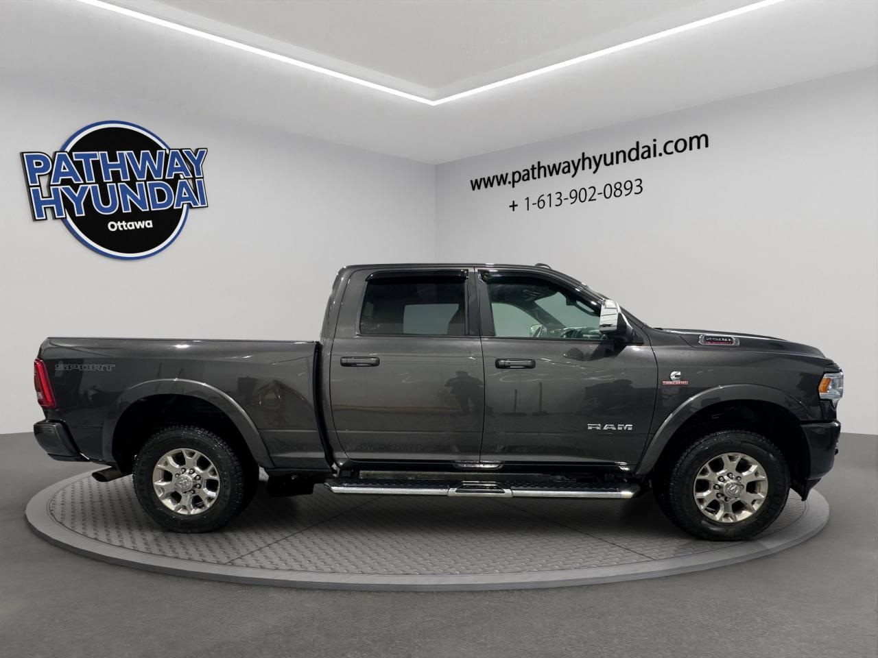 2022 RAM 2500 Laramie | Reverse Cam | Heated Seats Photo2