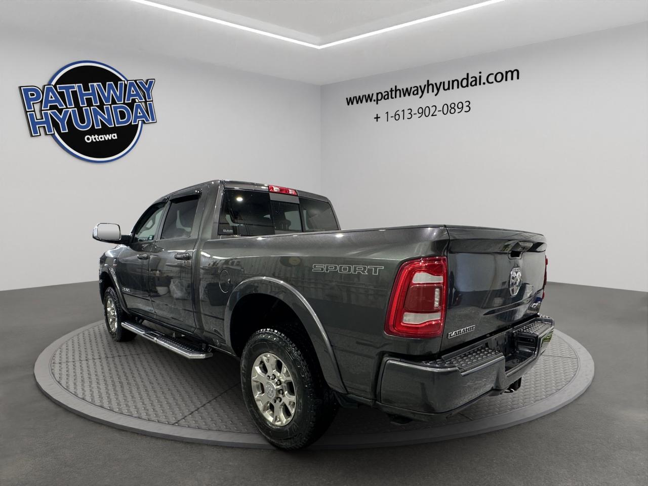 2022 RAM 2500 Laramie | Reverse Cam | Heated Seats Photo