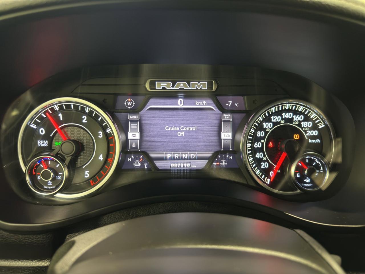 2022 RAM 2500 Laramie | Reverse Cam | Heated Seats Photo