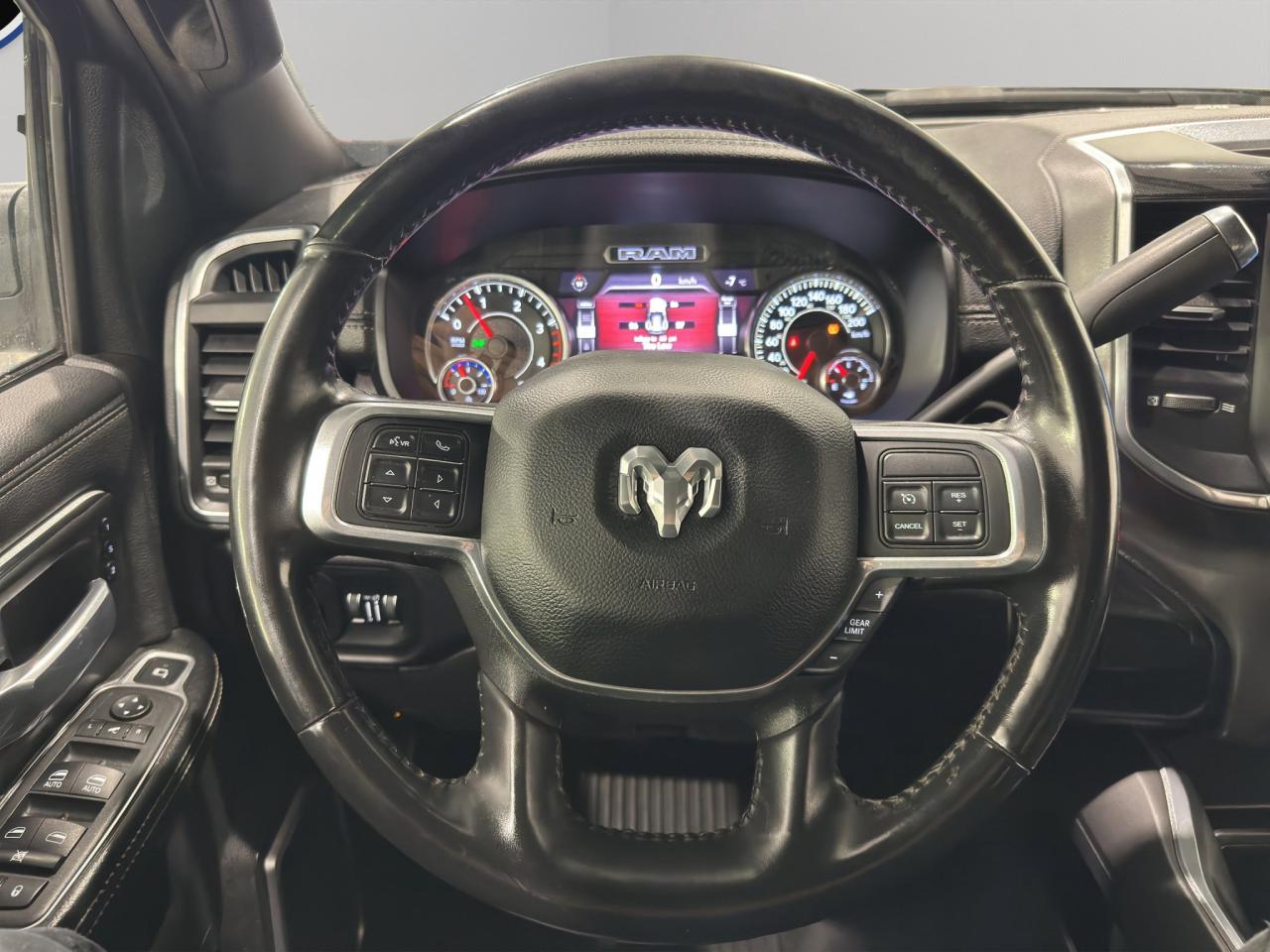 2022 RAM 2500 Laramie | Reverse Cam | Heated Seats Photo