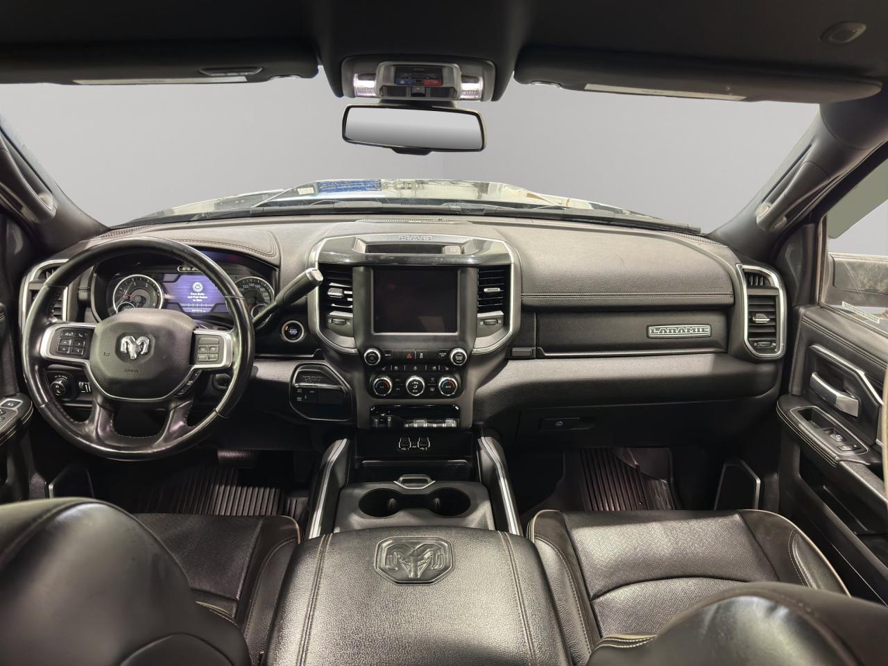 2022 RAM 2500 Laramie | Reverse Cam | Heated Seats Photo